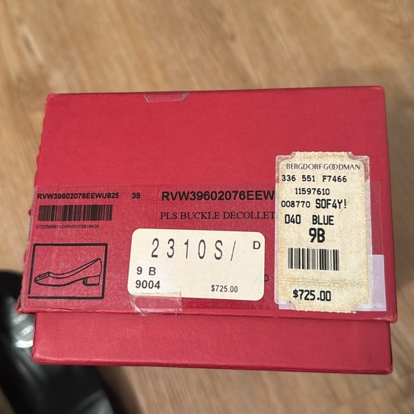 ROGER VIVIER BUCKLE BLUE SUEDE BLOCK HEEL SHOES SIZE 9 - Picture 7 of 7